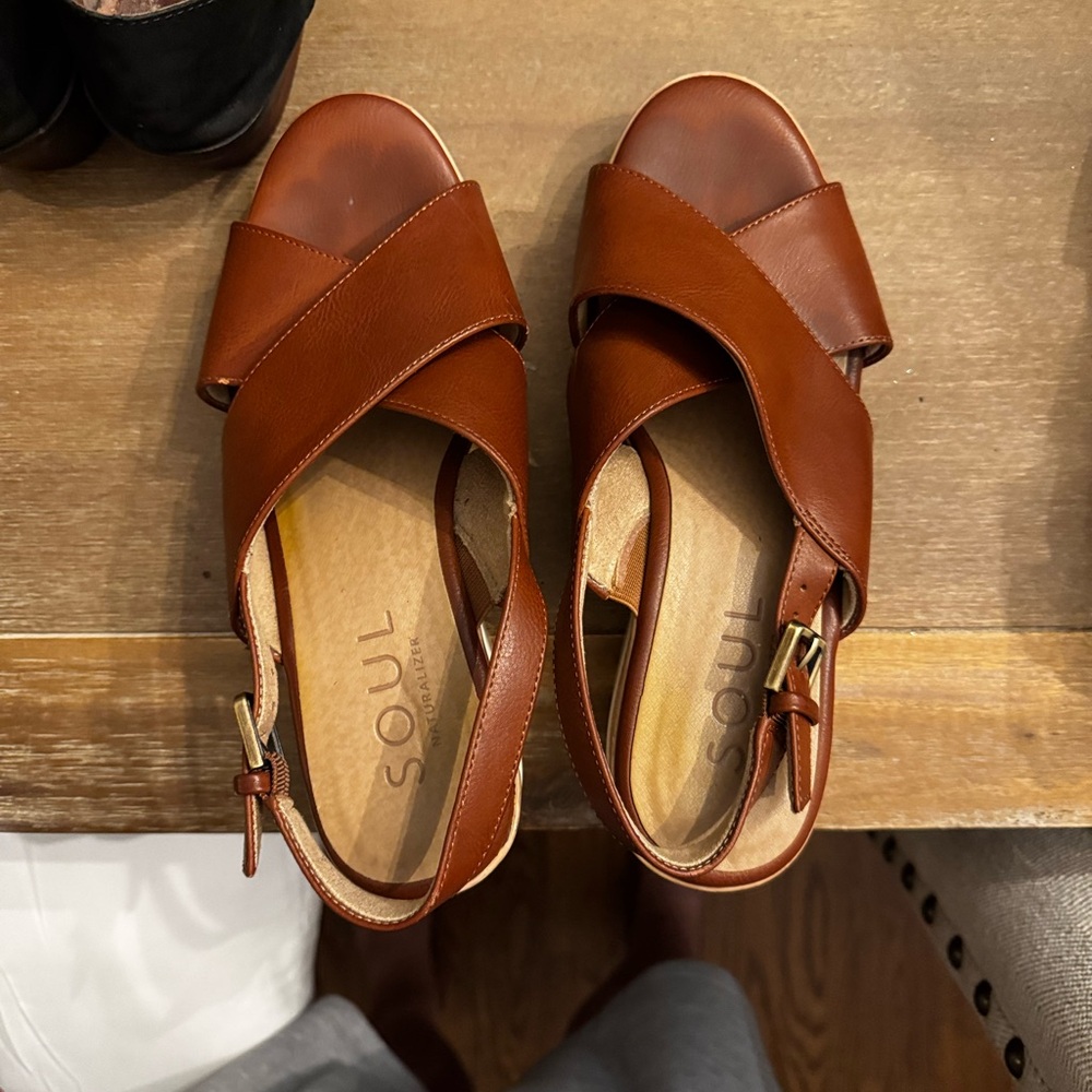 Women's Brown Sandals